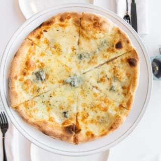 White Pizza (Medium)